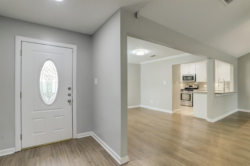 45 Artesia - Photo 6 of 32