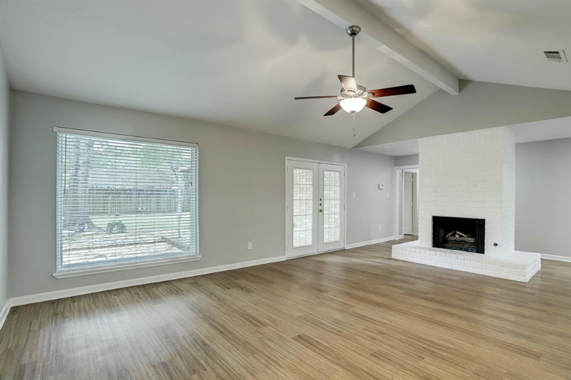 45 Artesia - Photo 7 of 32