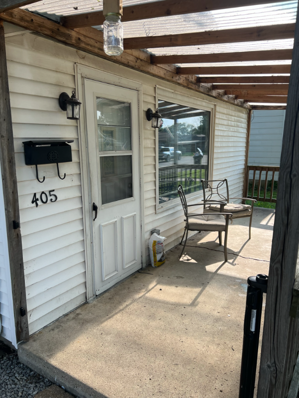 405 Hamilton St - Photo 2 of 20