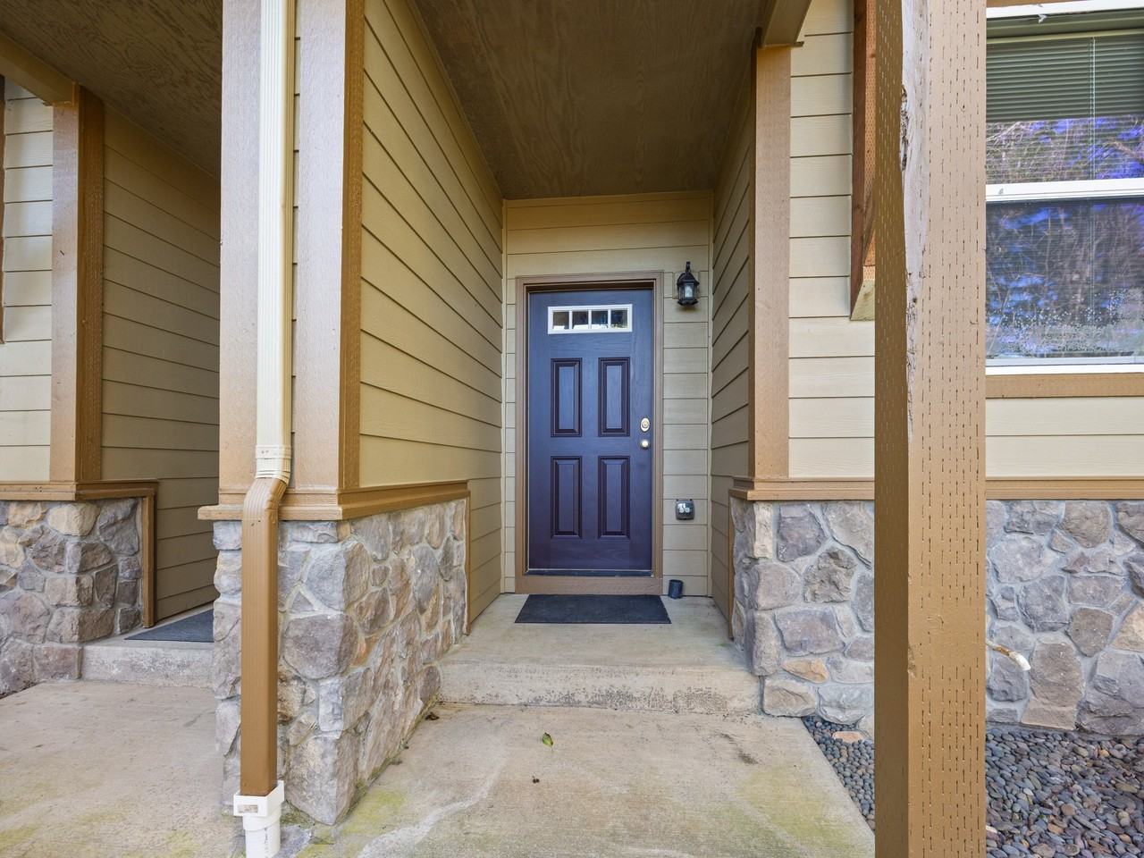 475 Se 35th St #C15 - Photo 3 of 20
