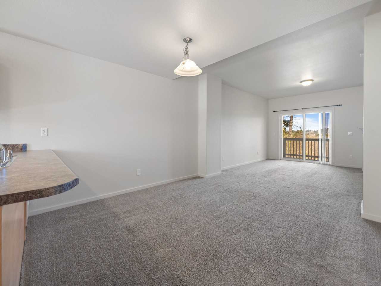 475 Se 35th St #C15 - Photo 5 of 20