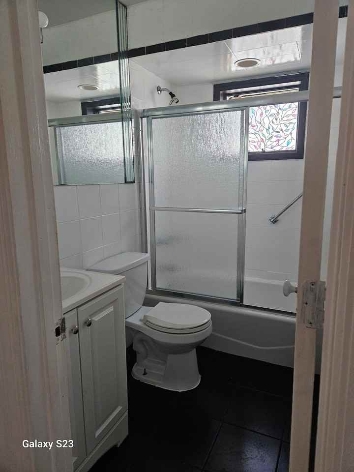 207 Eylandt St - Photo 2 of 11