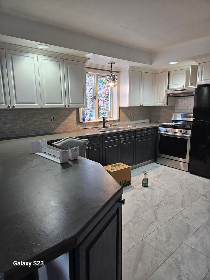 207 Eylandt St - Photo 3 of 11
