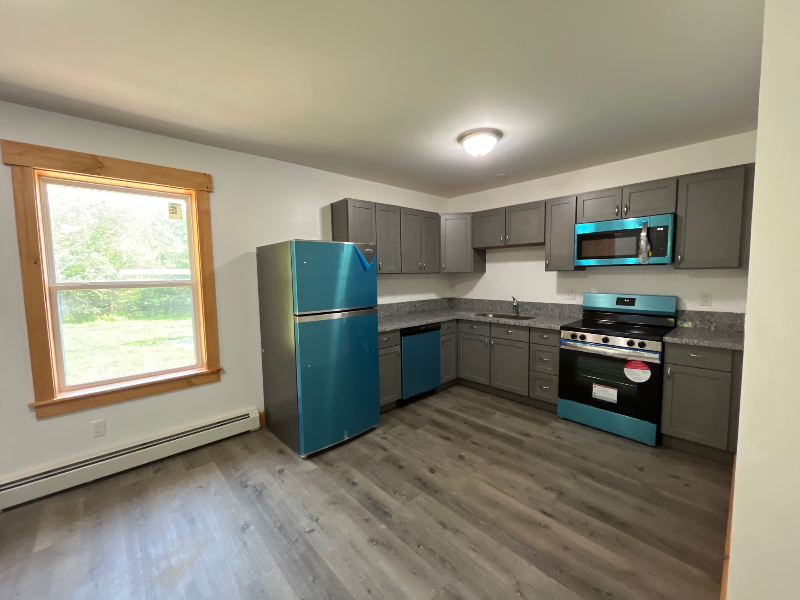 515 Bath Rd #A - Photo 2 of 10