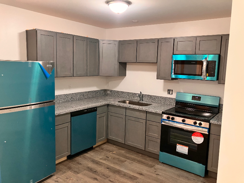 515 Bath Rd #A - Photo 3 of 10