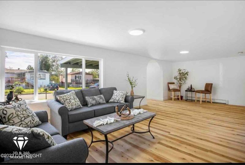 2101 W 46th Ave - Photo 4 of 9