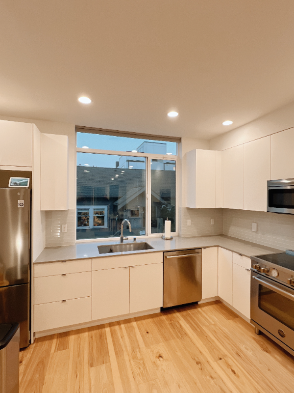 2607 Sw Adams St #C - Photo 5 of 12