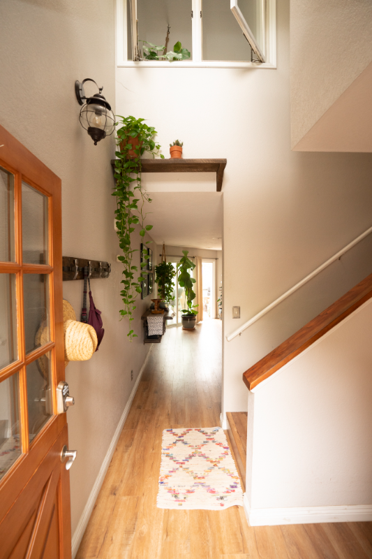 662 Westlake St - Photo 2 of 17