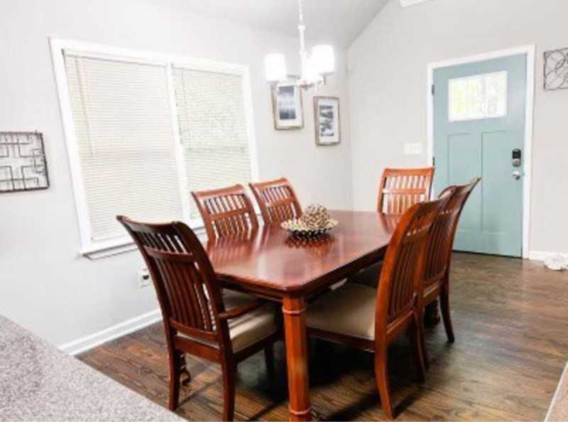 790 Oak Dr - Photo 4 of 15