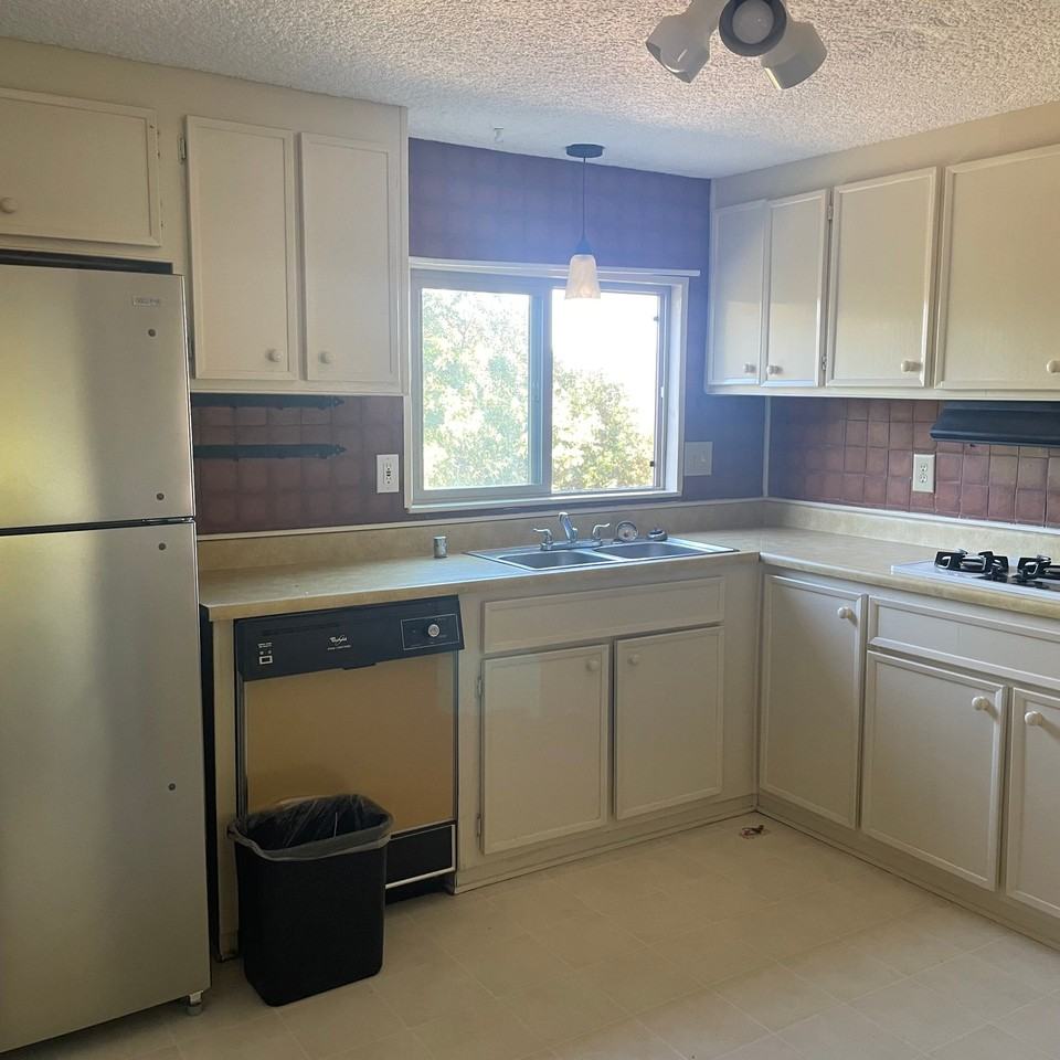8680 Feliz Creek Dr #B - Photo 4 of 11