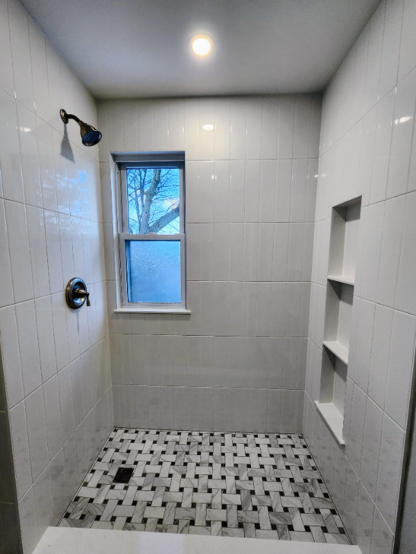 676 Parsells Ave - Photo 7 of 19