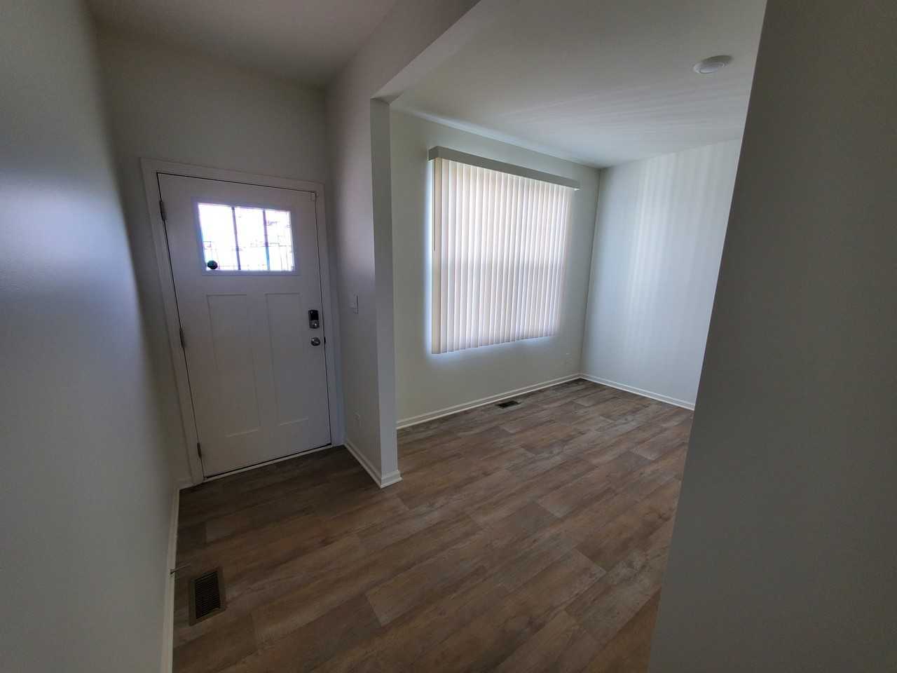 7750 W 105th Pl - Photo 2 of 27