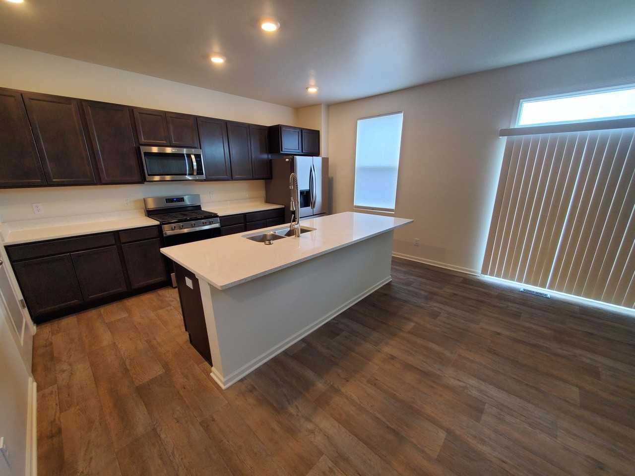 7750 W 105th Pl - Photo 5 of 27