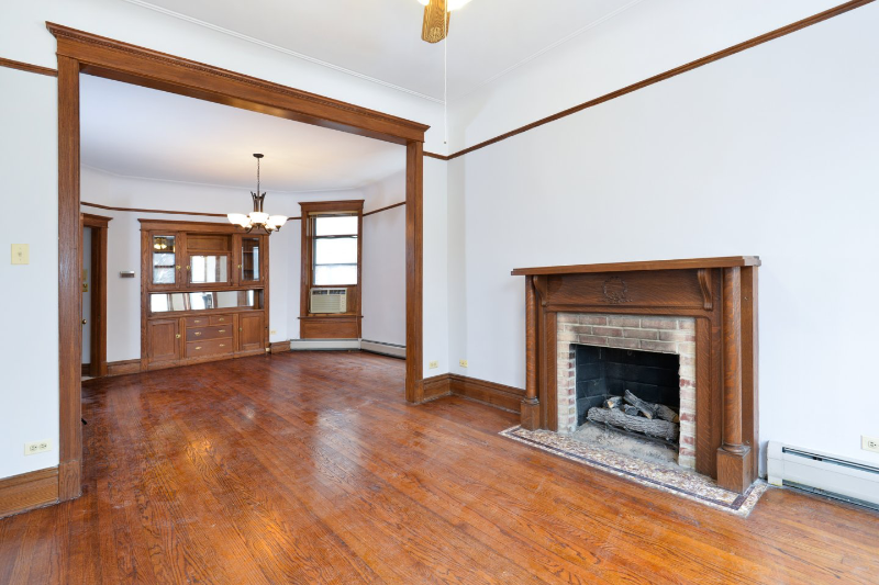 3231 N Seminary Ave #2 - Photo 2 of 11