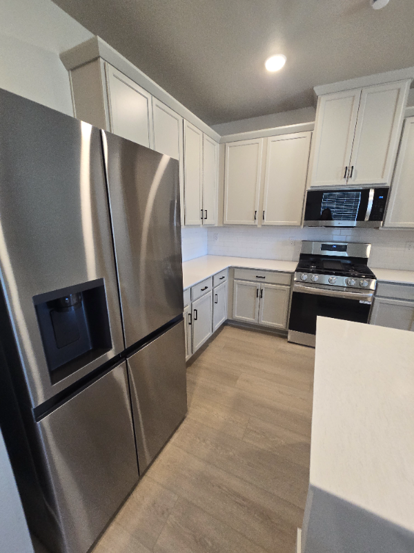 4833 Autumn Leaf Dr - Photo 5 of 24