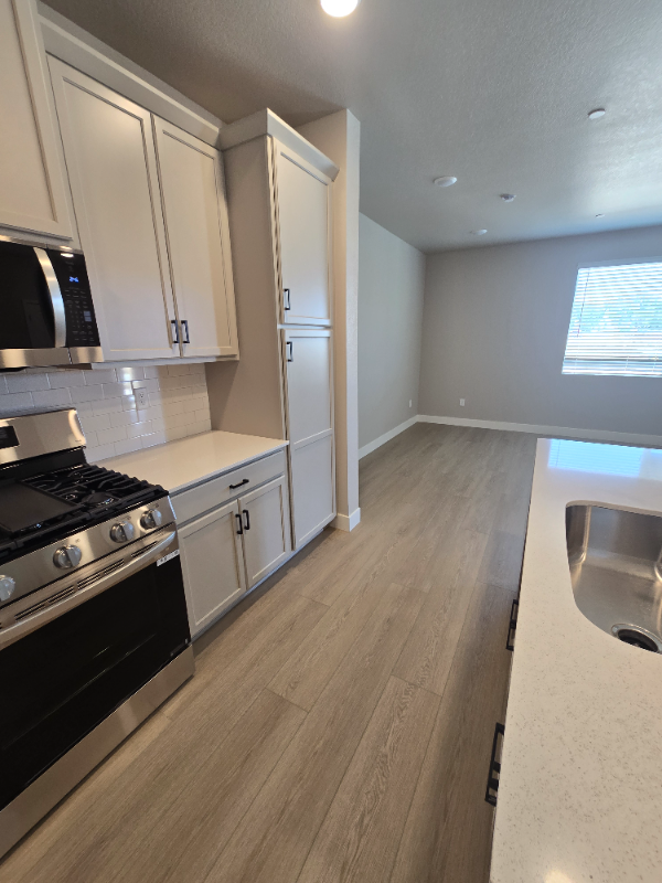 4833 Autumn Leaf Dr - Photo 6 of 24