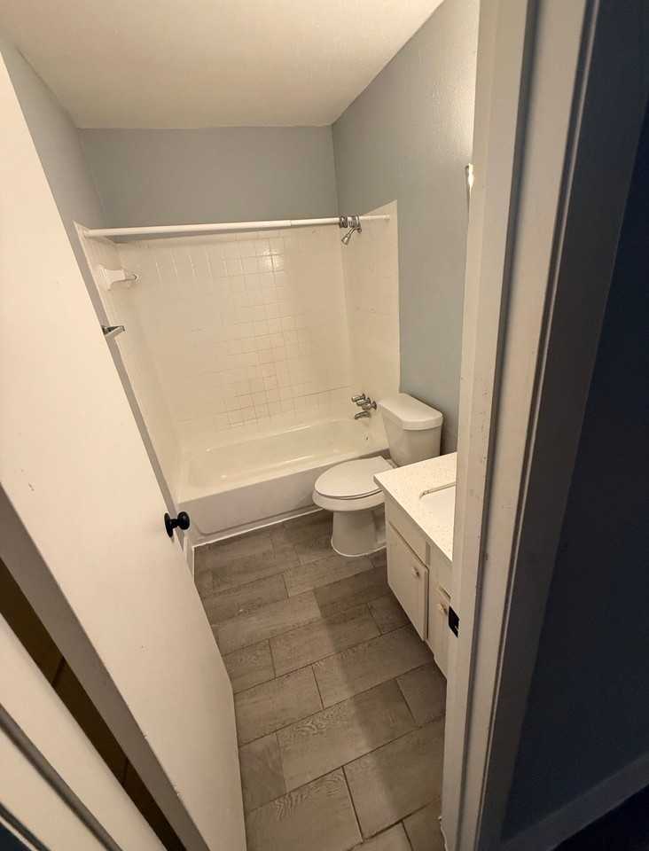 7818 Calhoun Rd #7 - Photo 7 of 12