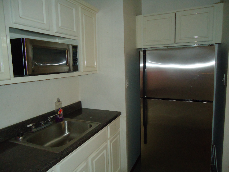 13 Bleecker St #2F - Photo 4 of 13
