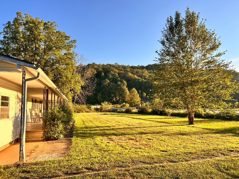 1573 Leatherman Gap Rd - Photo 2 of 20