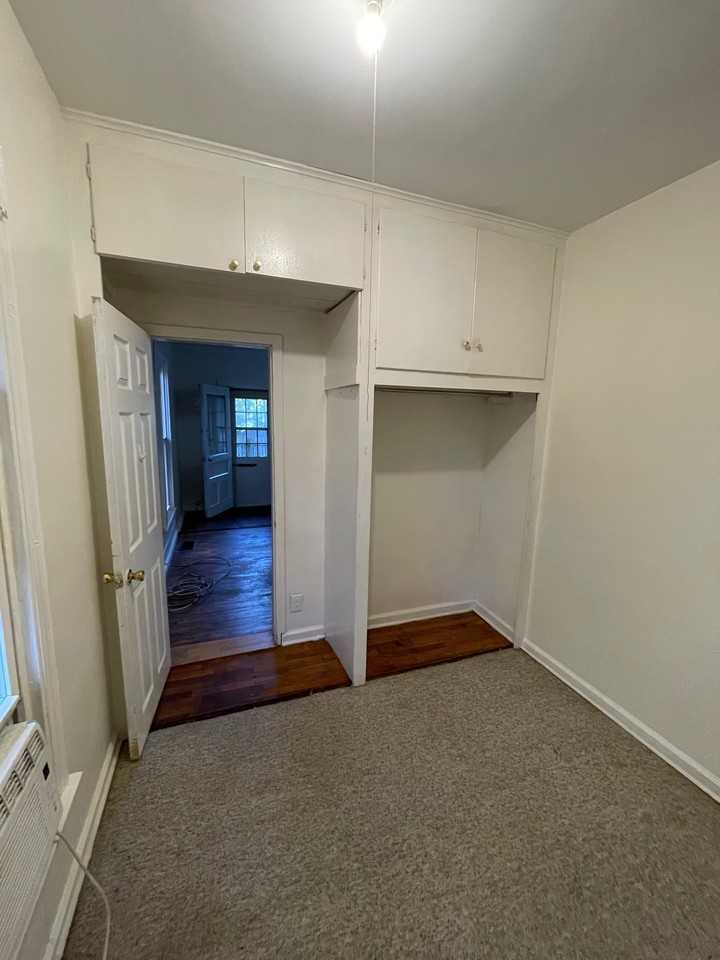 723 W Washington Ave #4 - Photo 7 of 7