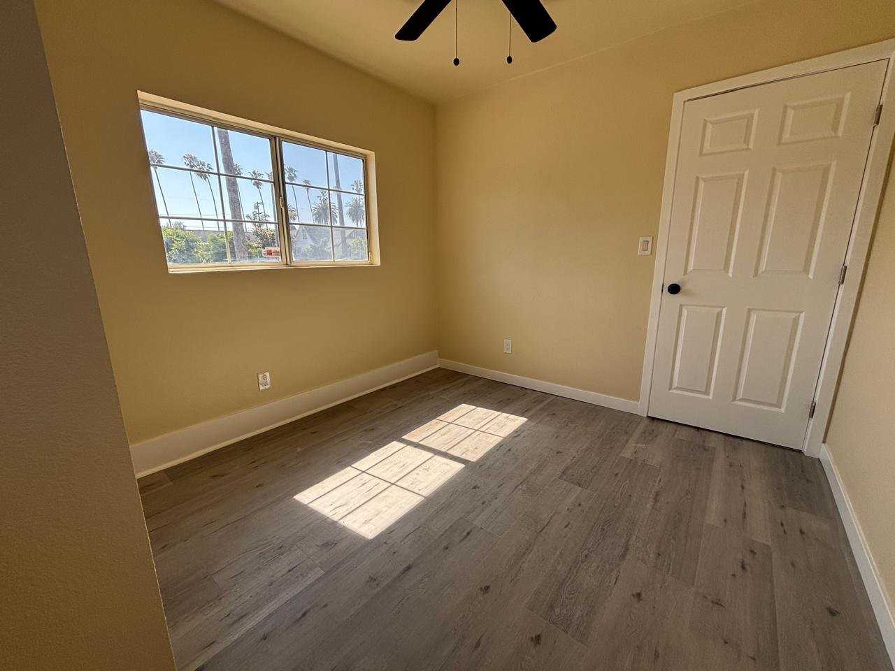 5306 Cimarron St - Photo 3 of 5