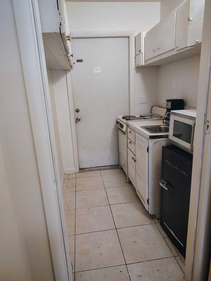 16476 1017Th Drive North - Photo 4 of 4