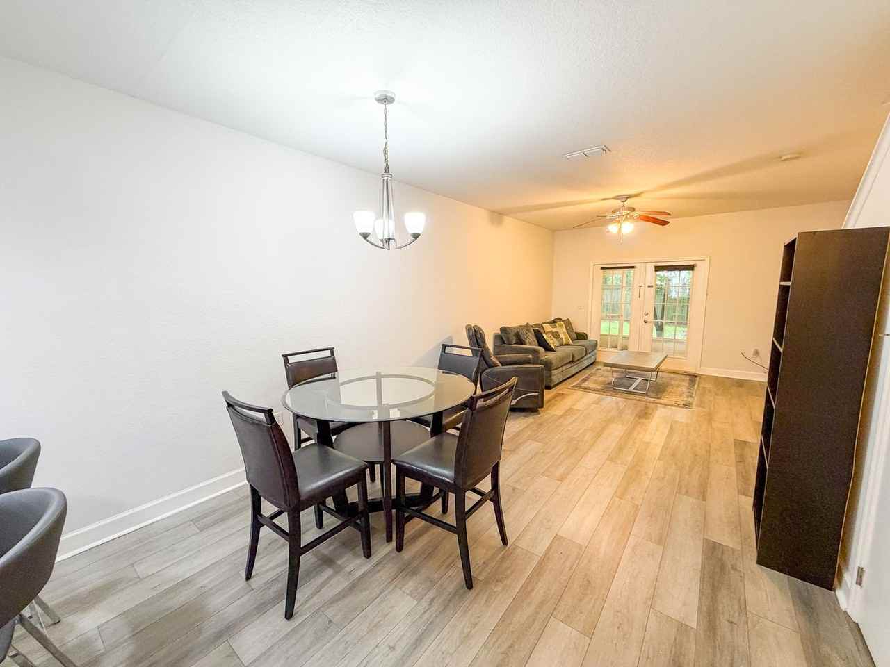 2508 Sw 35th Pl - Photo 4 of 26