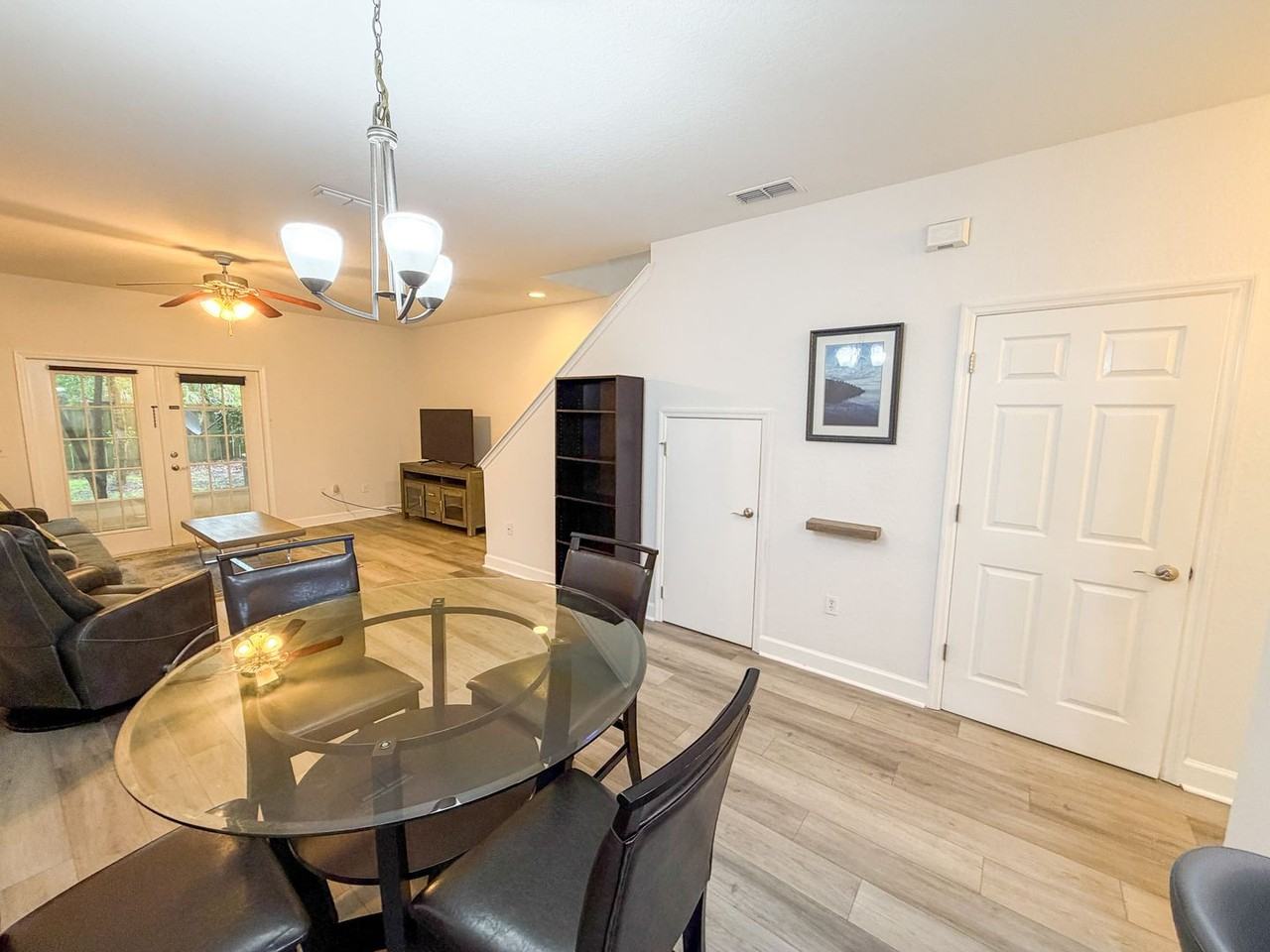 2508 Sw 35th Pl - Photo 5 of 26