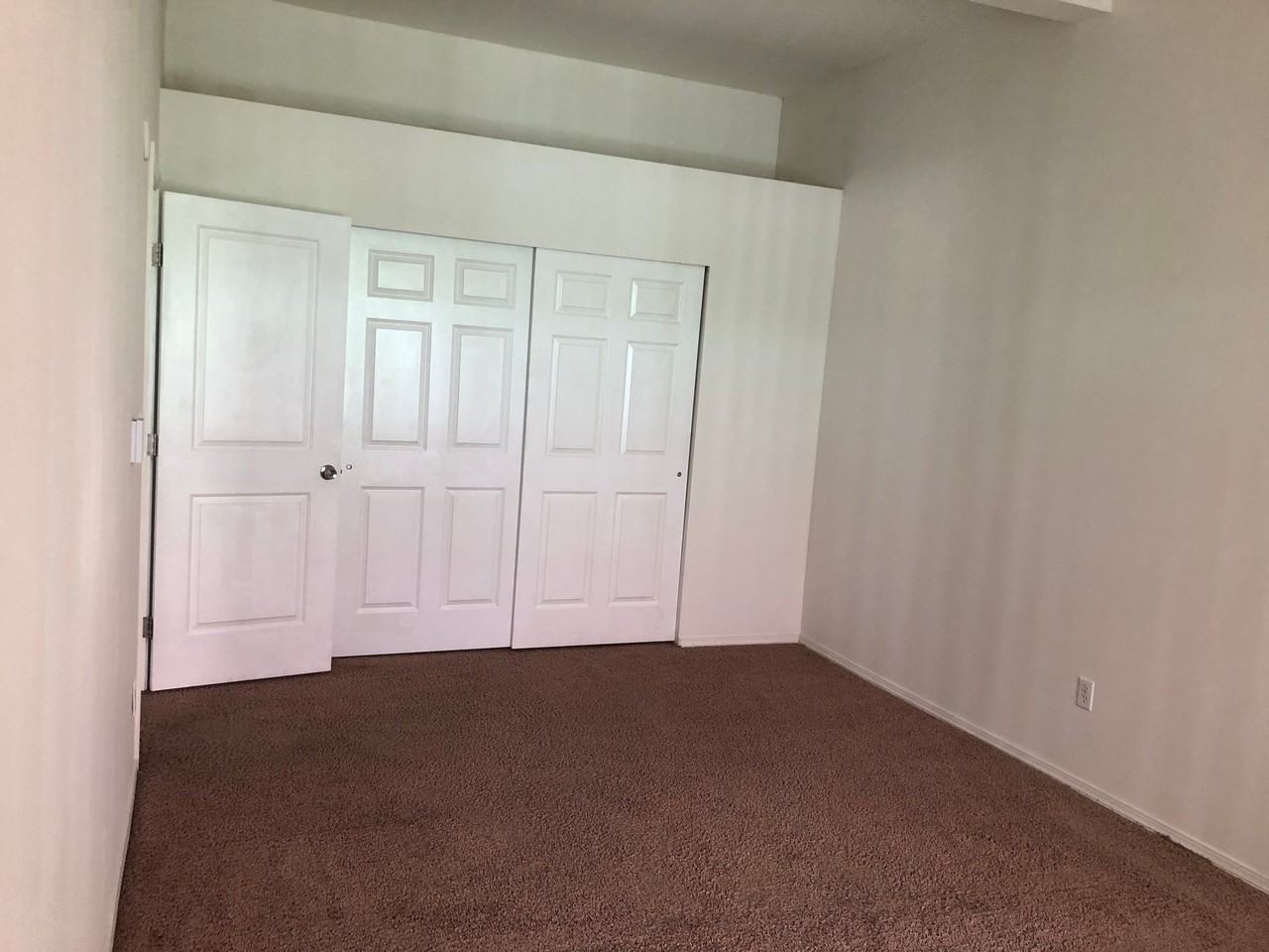 S 130th St #102 - Photo 3 of 11