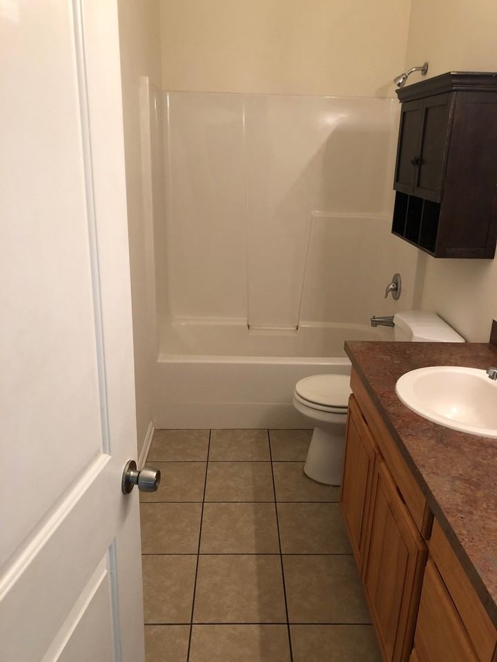 S 130th St #102 - Photo 7 of 11