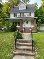 featured image of 1462 Parkhill Rd