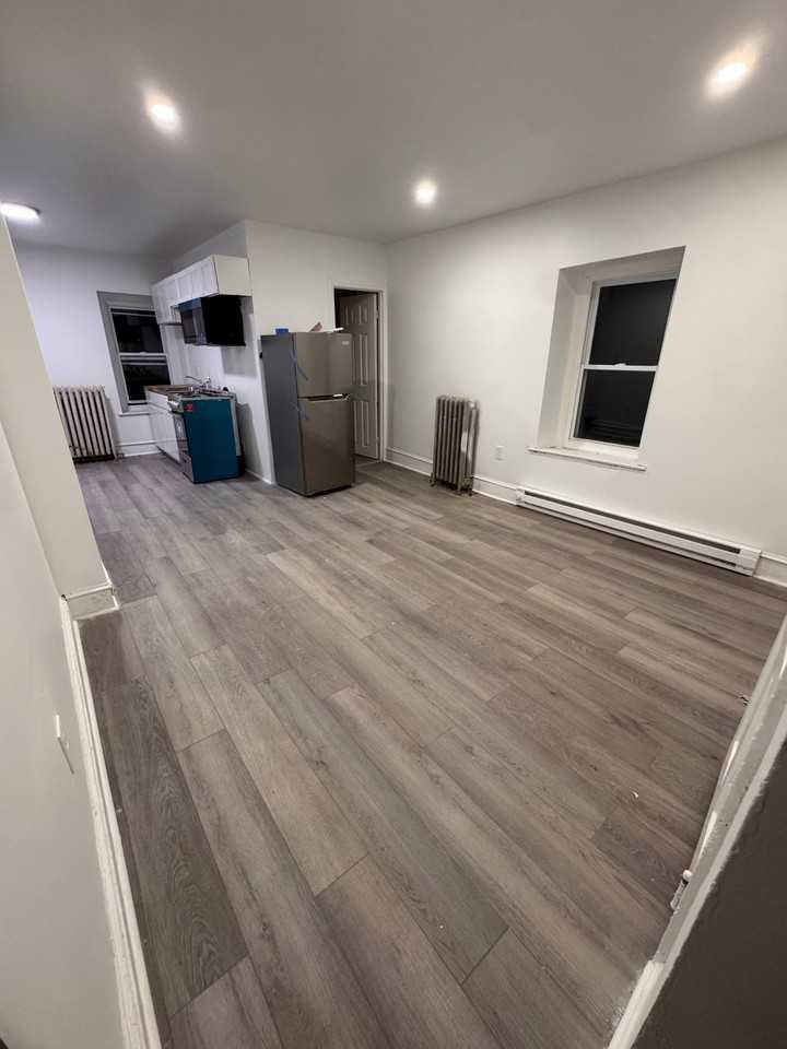 61 W Logan St #3 - Photo 2 of 6