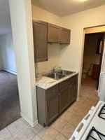 featured image of 351 Hawthorne Cir #5