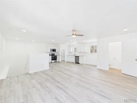 16201 Haidyn Rd #B - Photo 7 of 13