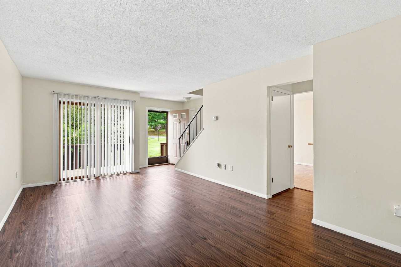 99 Cottonwood Rd - Photo 4 of 30
