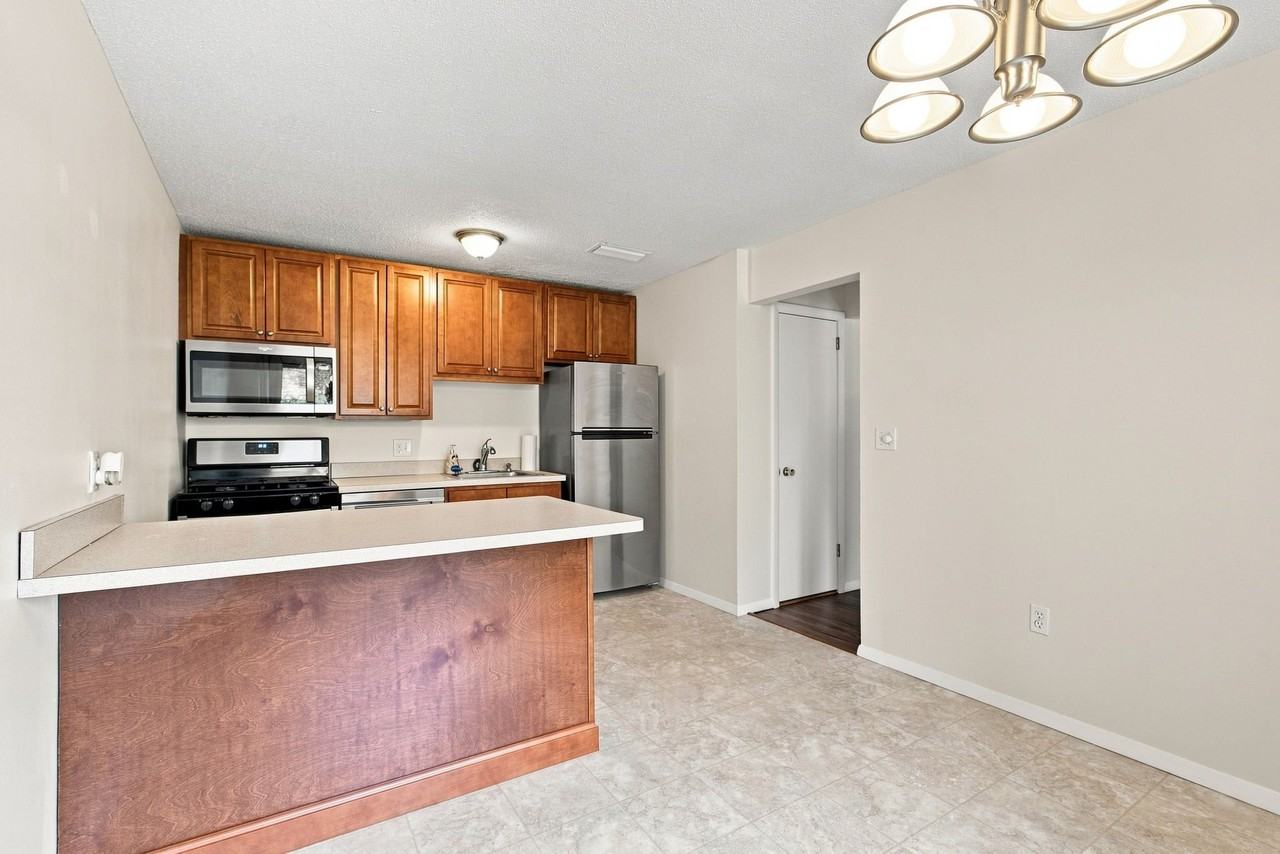 99 Cottonwood Rd - Photo 6 of 30