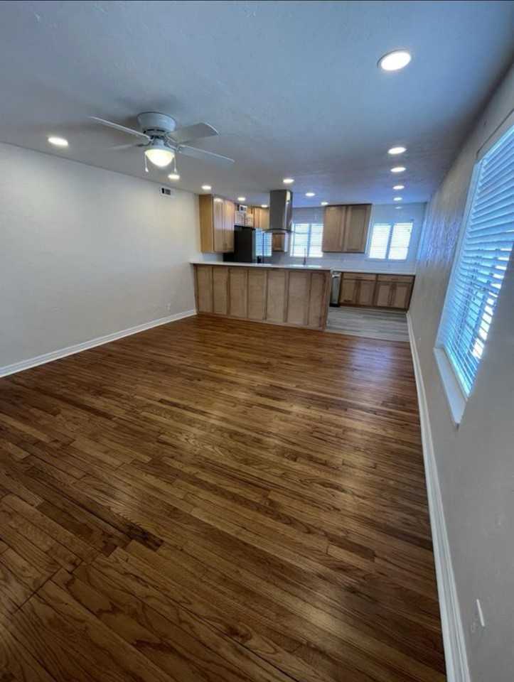 3012 N Lee Ave #C - Photo 2 of 17