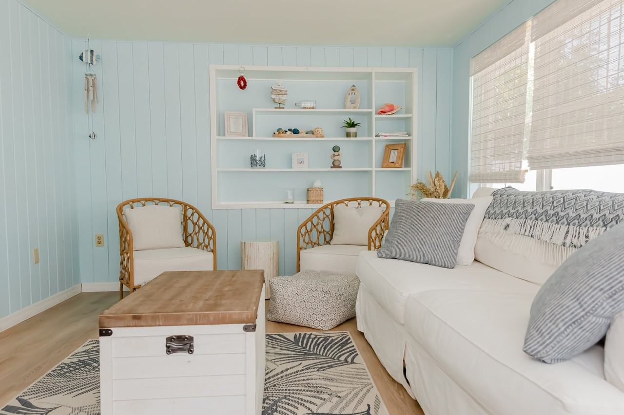 2445 Constitution Blvd - Photo 4 of 20