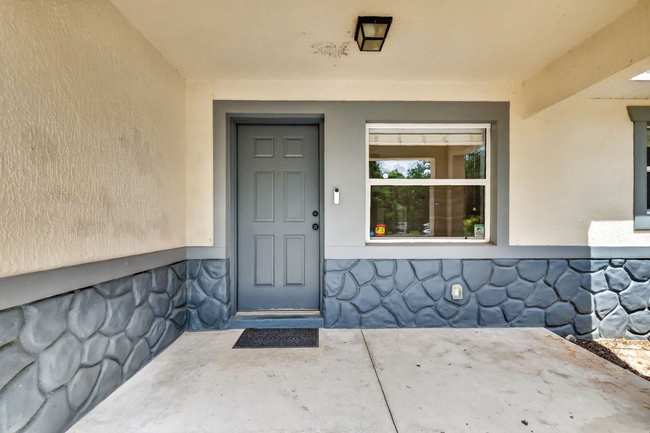 2509 Myer Ave - Photo 4 of 27