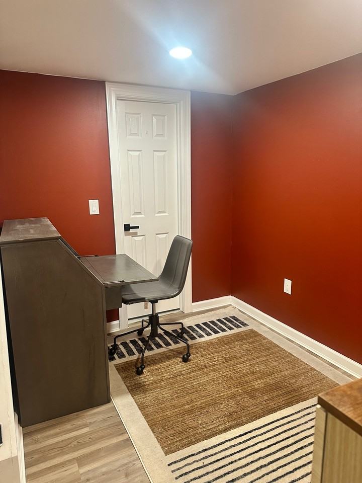4126 Meade St Ne - Photo 6 of 13