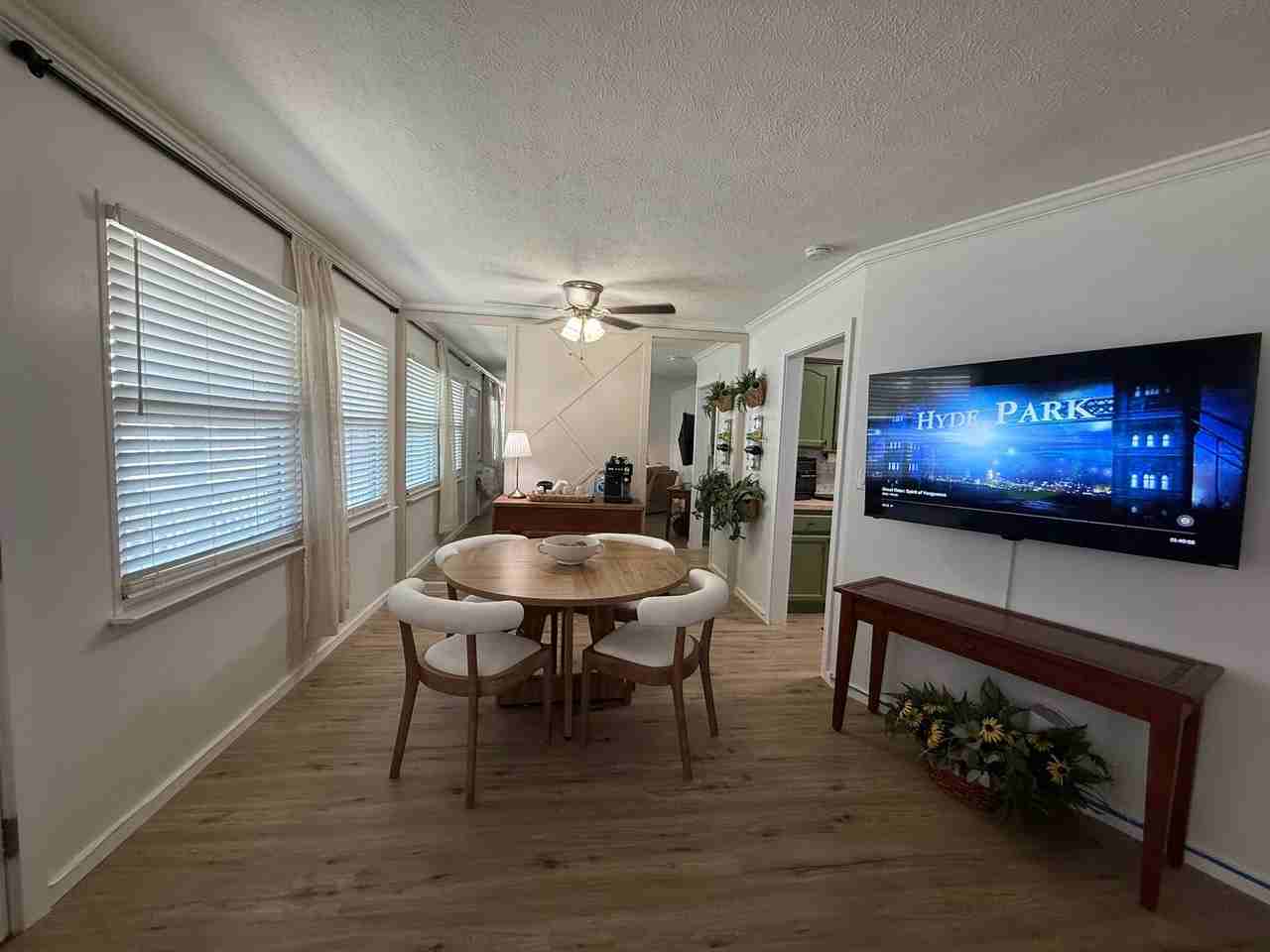 1301 Beck Ave - Photo 2 of 20