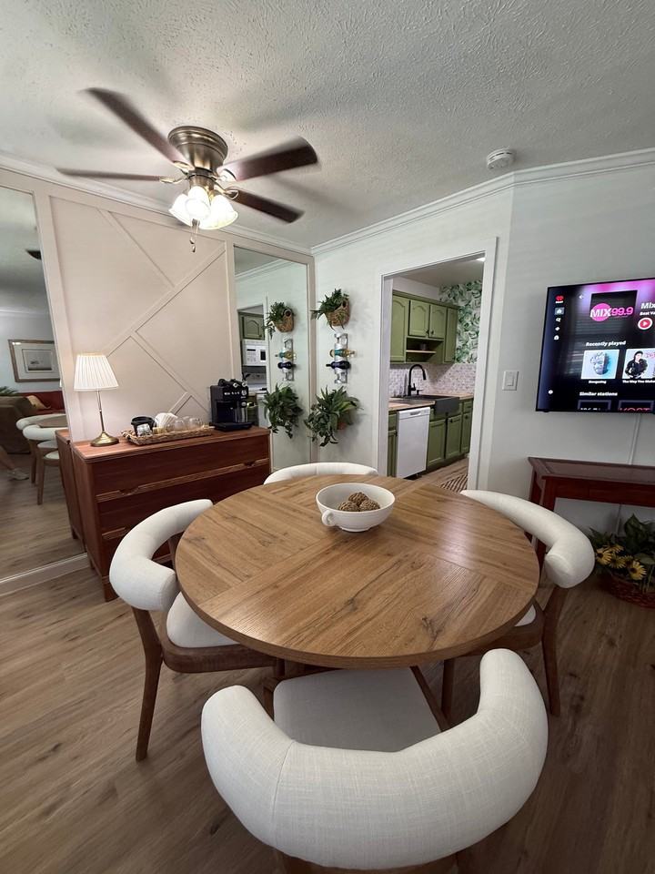 1301 Beck Ave - Photo 3 of 20