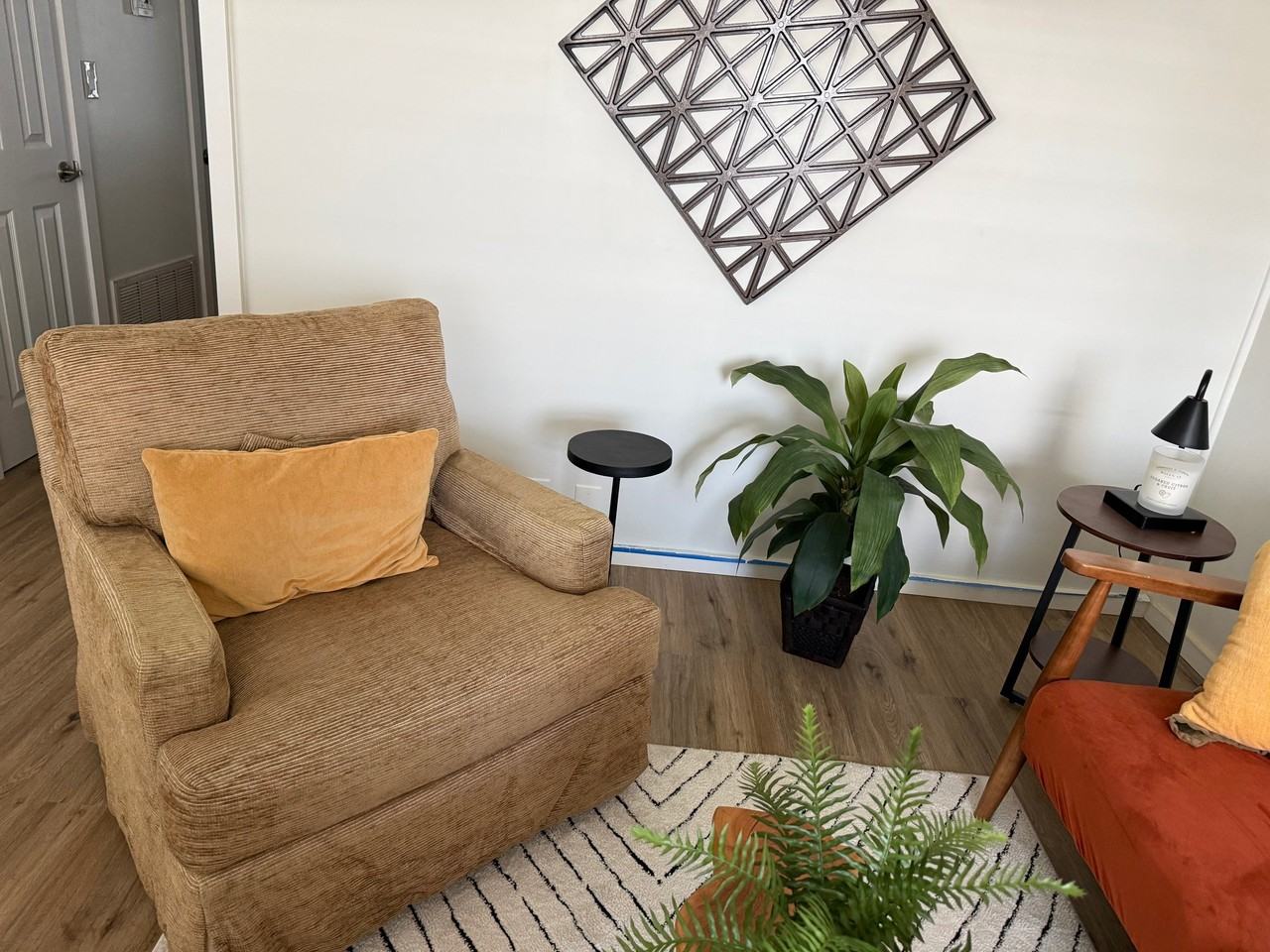 1301 Beck Ave - Photo 5 of 20