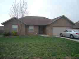 featured image of 744 N Allison St