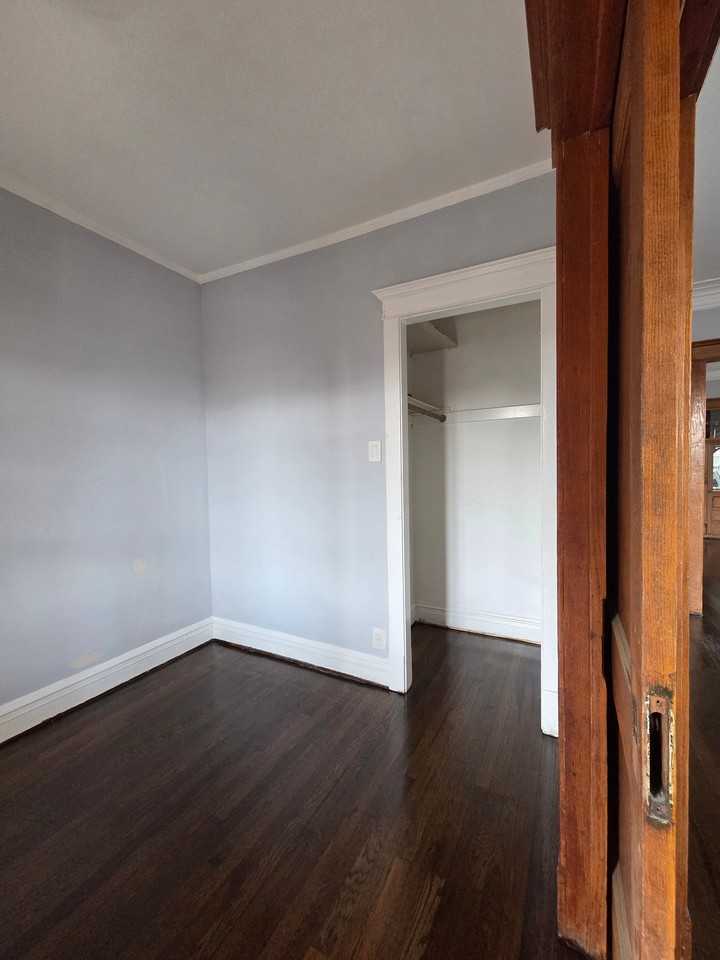 4740 N Drake Ave #2 - Photo 4 of 11