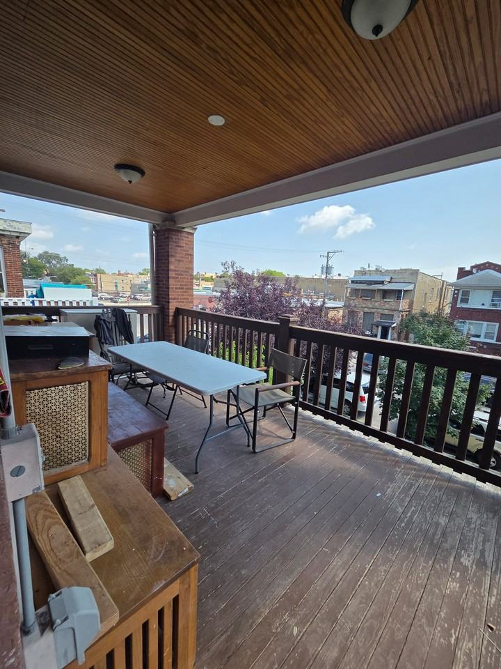 4740 N Drake Ave #2 - Photo 6 of 11