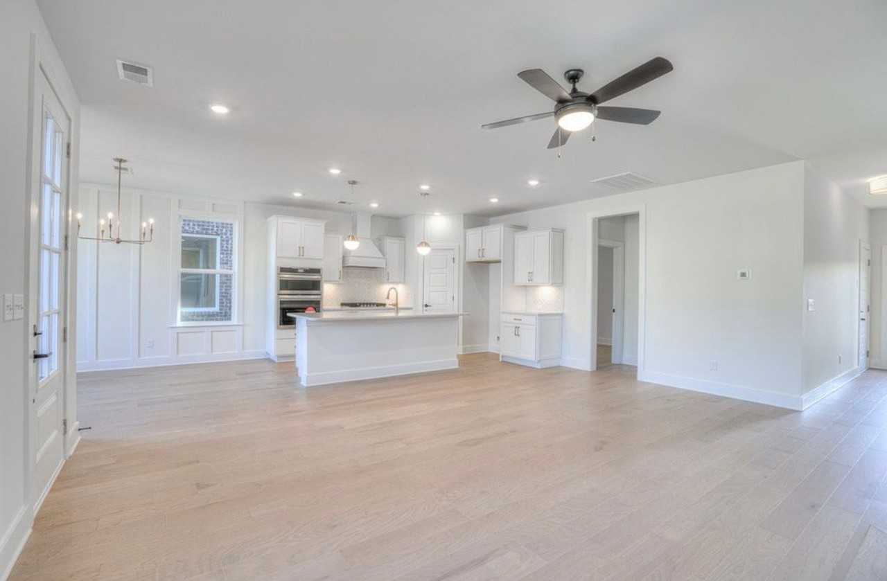 9131 Headwaters Dr - Photo 3 of 21