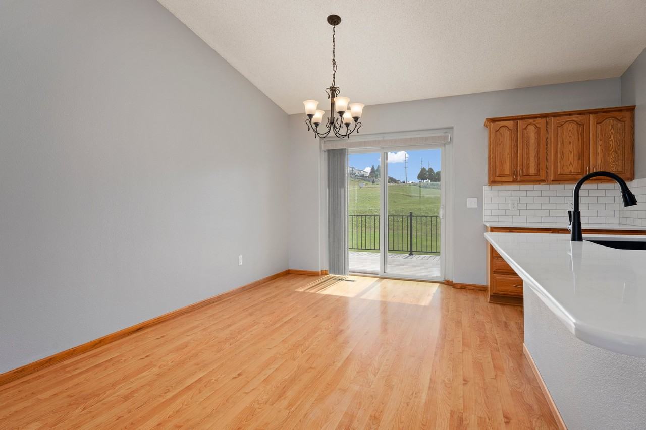2501 E Capitol Ave - Photo 3 of 12