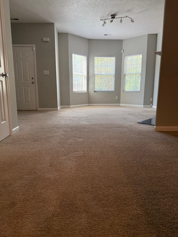 5240 Lincoln Dr - Photo 2 of 9
