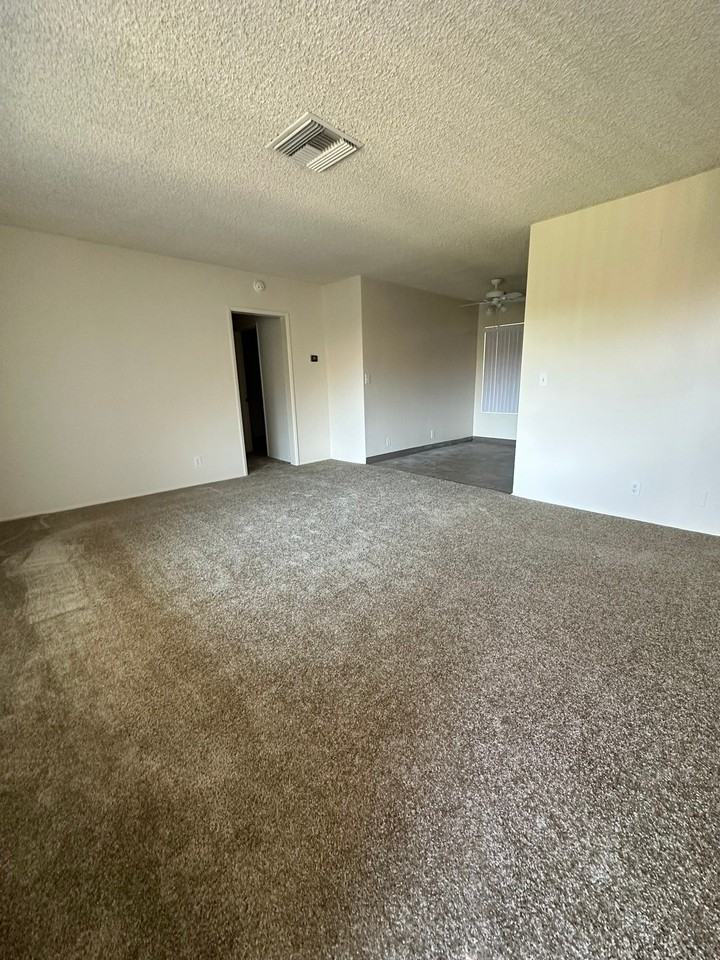 200 N Minnesota Ave #16 - Photo 2 of 5